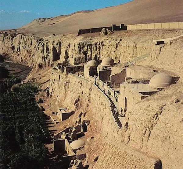 The Kizil Thousand Buddha Caves